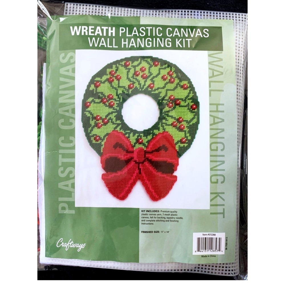 14" Holly Berry Red Bow WREATH Christmas Craft Plastic Canvas Kit Sealed NOS Vtg